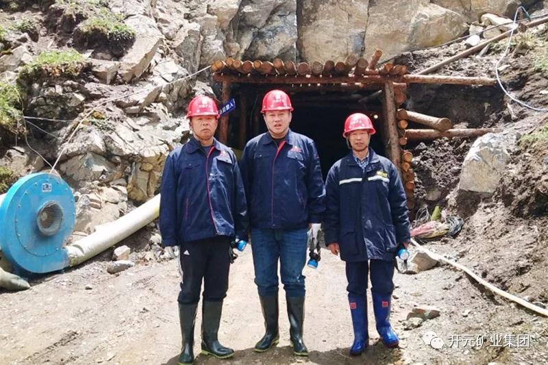 集團副總張海濤蒞臨興海銅鑫生產一線指導工作